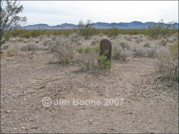 Historic Structure: Rhyolite Grave