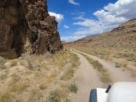 White River Narrows Road