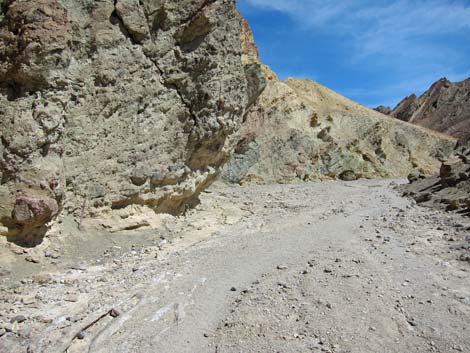 Golden Canyon Trail