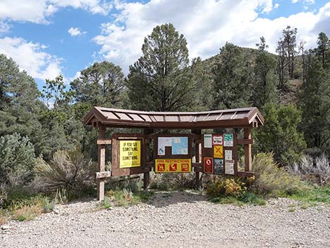 Lovell Canyon Trailhead