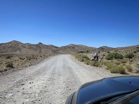 Cottonwood Valley Road