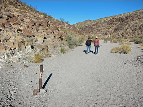 Sloan Canyon Loop