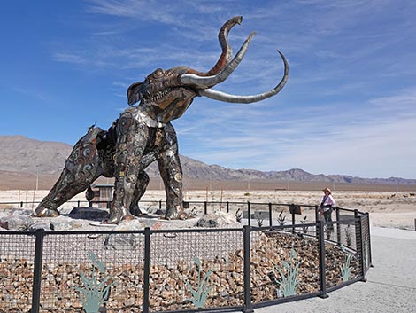 Monumental Mammoth